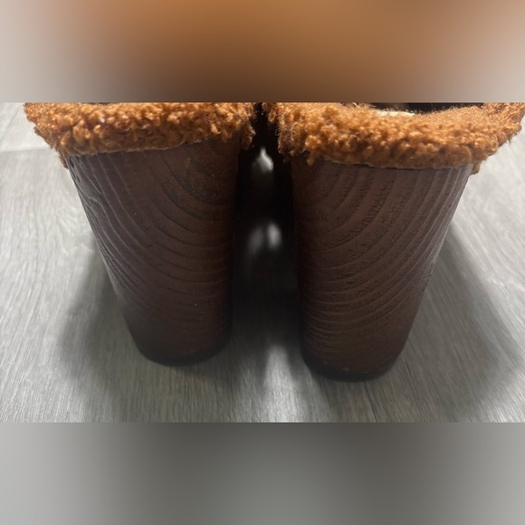 KORKS Women's Teddy Comfort Faux Shearling Clogs Size 9M - Picture 7 of 8